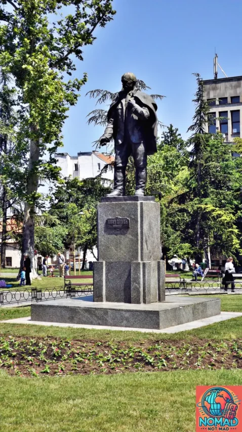 Statue in Belgrade
