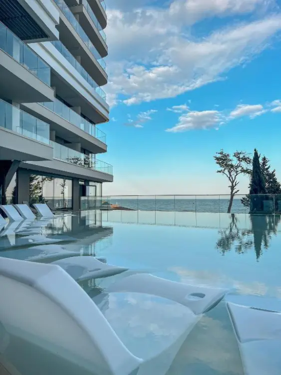 Griffid NOA Amazing view of the sea from the infinity pool