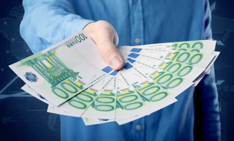 average salaries in the European Union